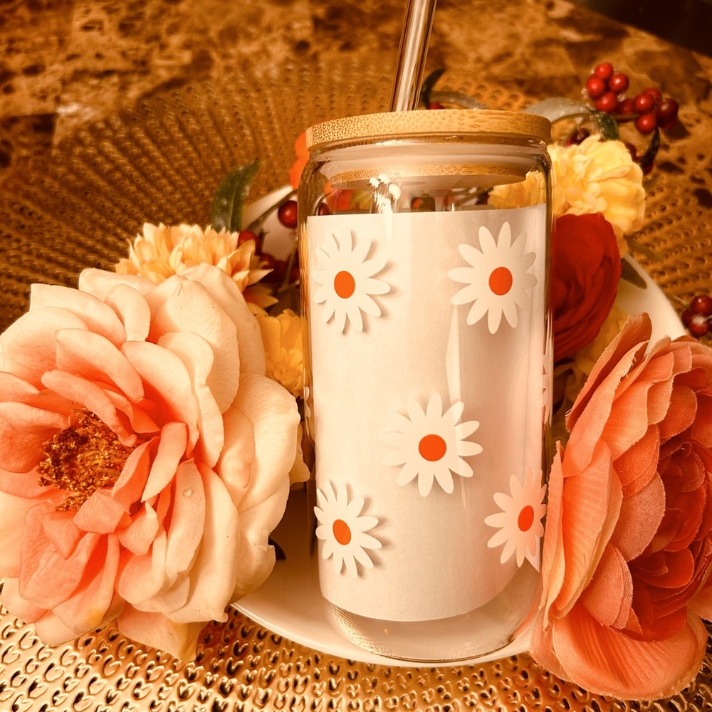 Cute glass tumbler with bamboo lid and straw - Picture 1 of 1